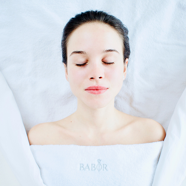 «Легенды Babor» - косметологический спа уход для лица по типу кожи на основе косметики класса люкс в салоне красоты Babor Троицк